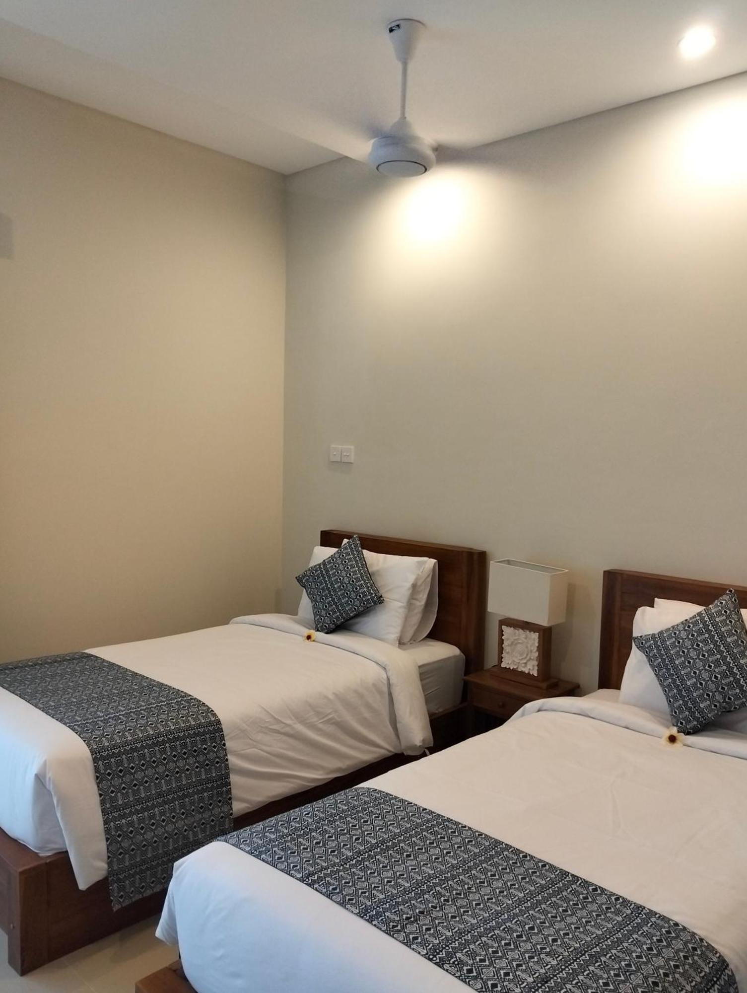 Kutus Bali Guesthouse Sanur Pokoj fotografie